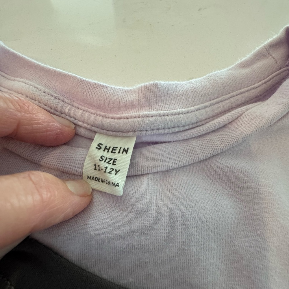 SHEIN tee youth 11/12 - Picture 4 of 4